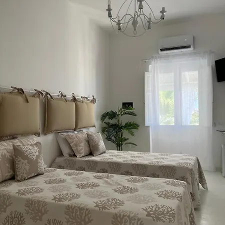 Bottari Bed & Breakfast Panarea